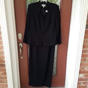 Karen Miller Black Crepe Formal Jacket Dress